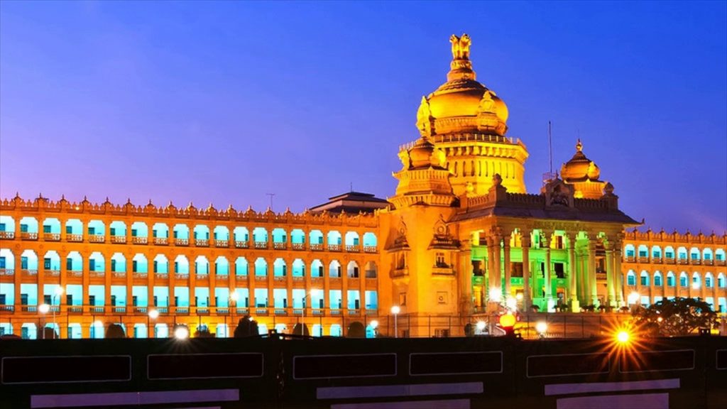 Famous Places to Visit in Bangalore - eLiveStory