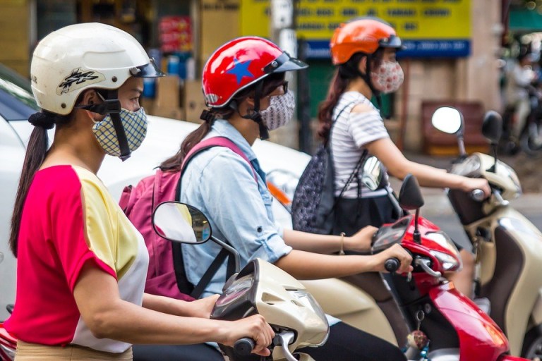 Anti-Pollution-mask-for-bikers