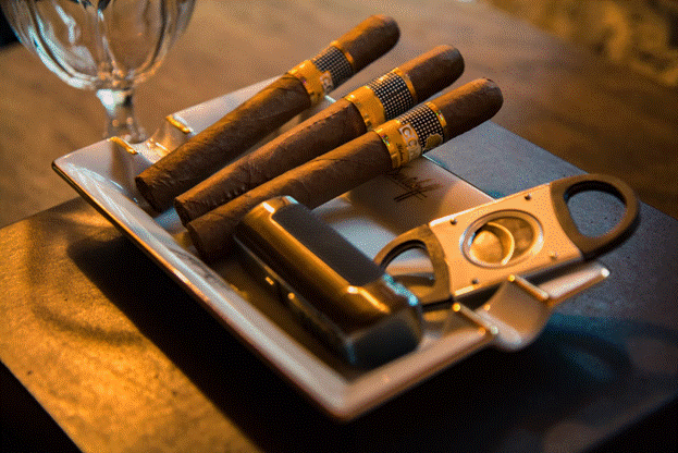 Properly Store Your Cigars