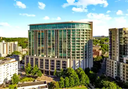 This dream property purchase in Nashville required a $1.99 million expense by Taylor Swift to fulfill her 1st goal of luxury apartment purchase.