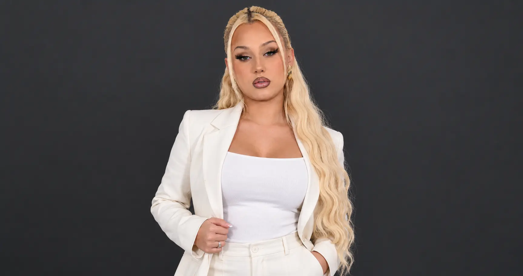 Who is Alabama Barker Age, Family, Music career & controversy explained
